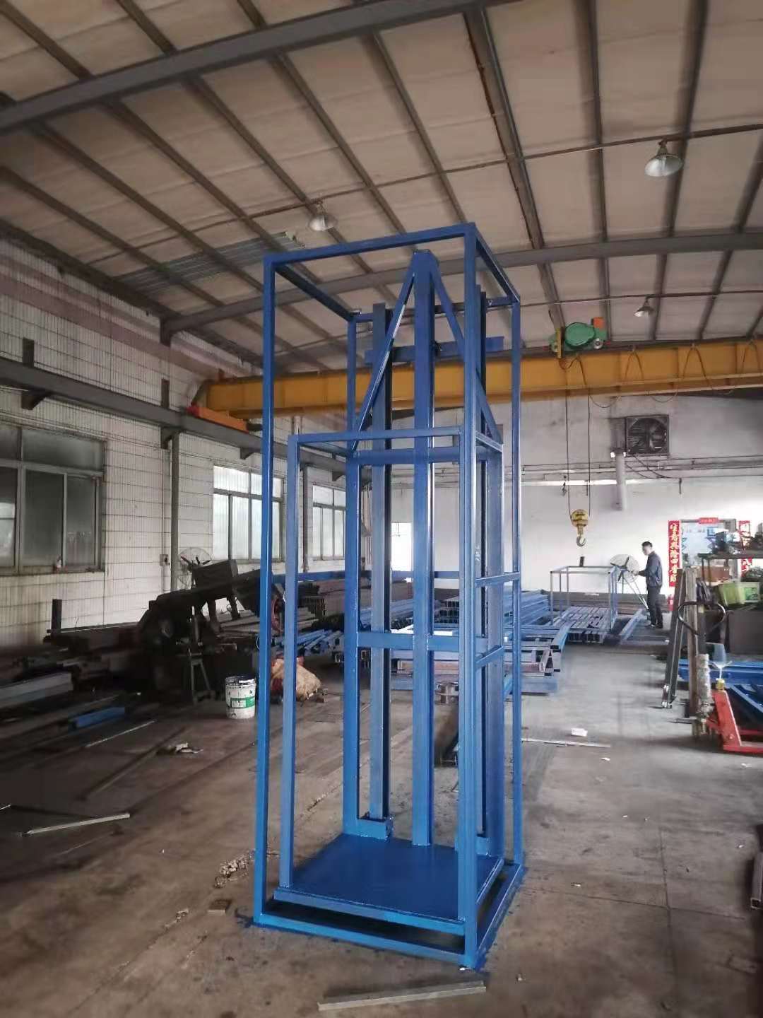 東莞液壓提升機升不上來怎么辦?