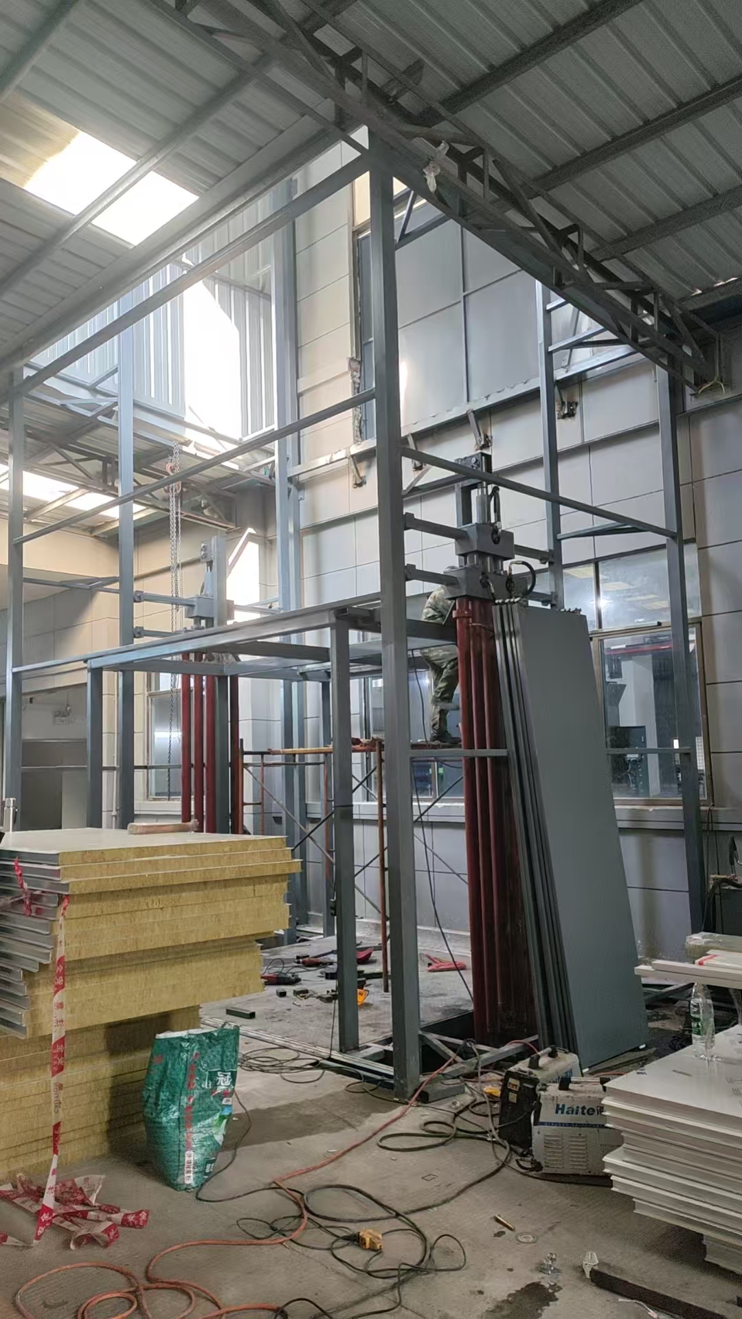 直頂式升降平臺（可辦證）(圖1)